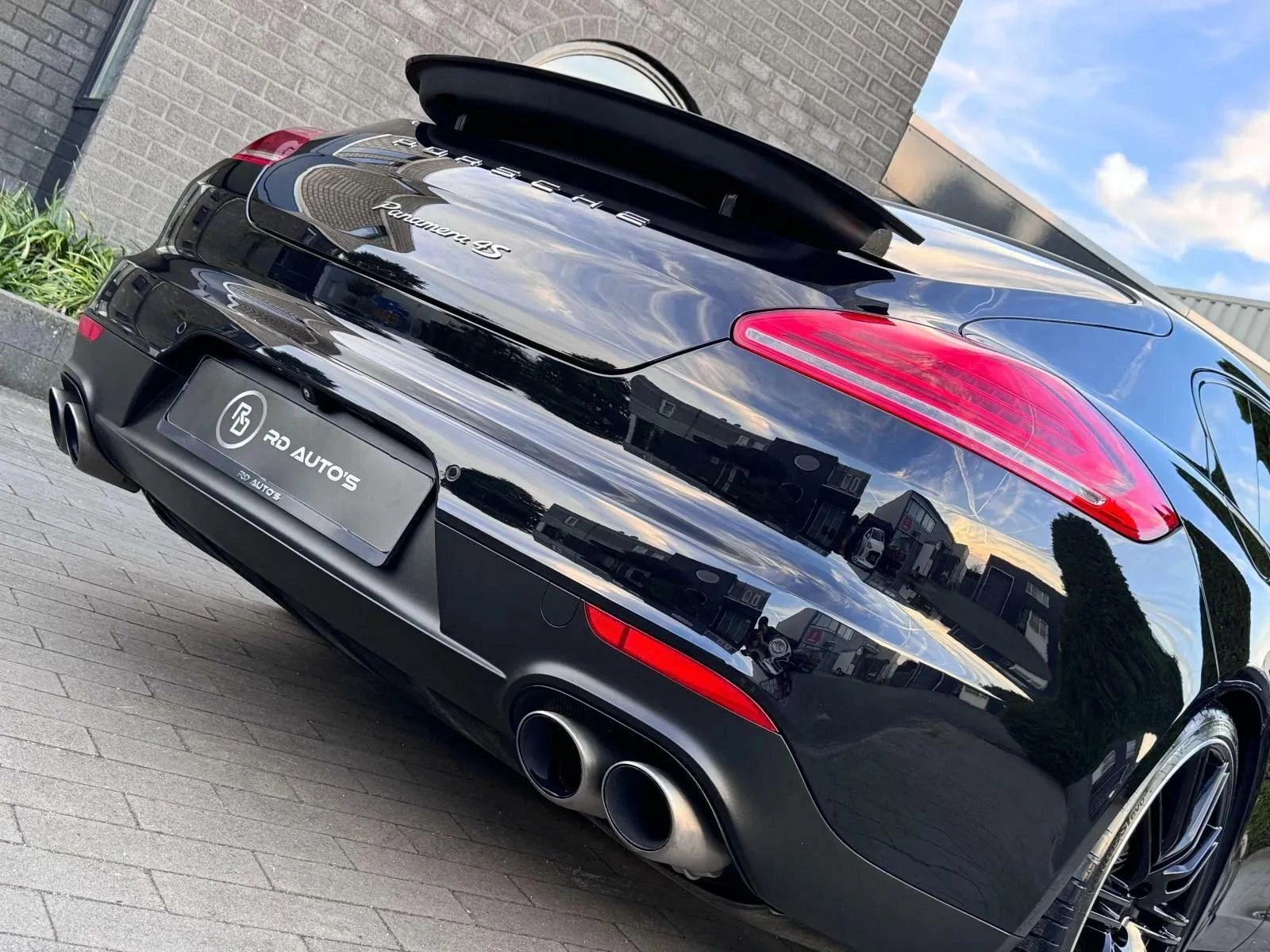 Hoofdafbeelding Porsche Panamera