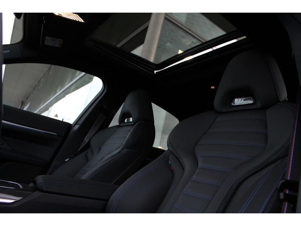 Hoofdafbeelding BMW i4