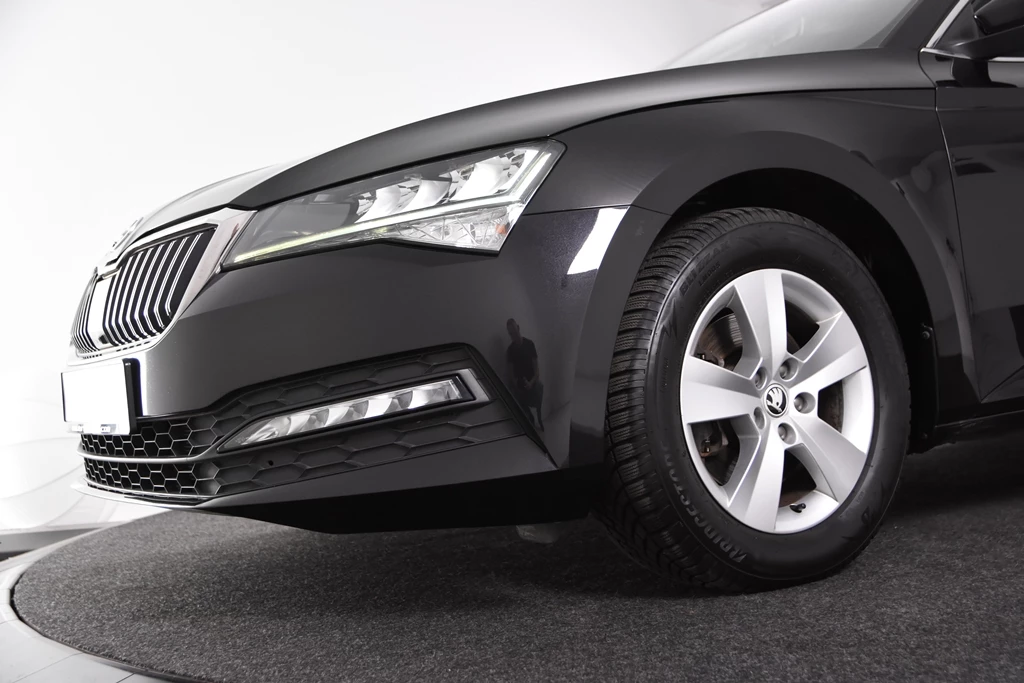 Hoofdafbeelding Škoda Superb