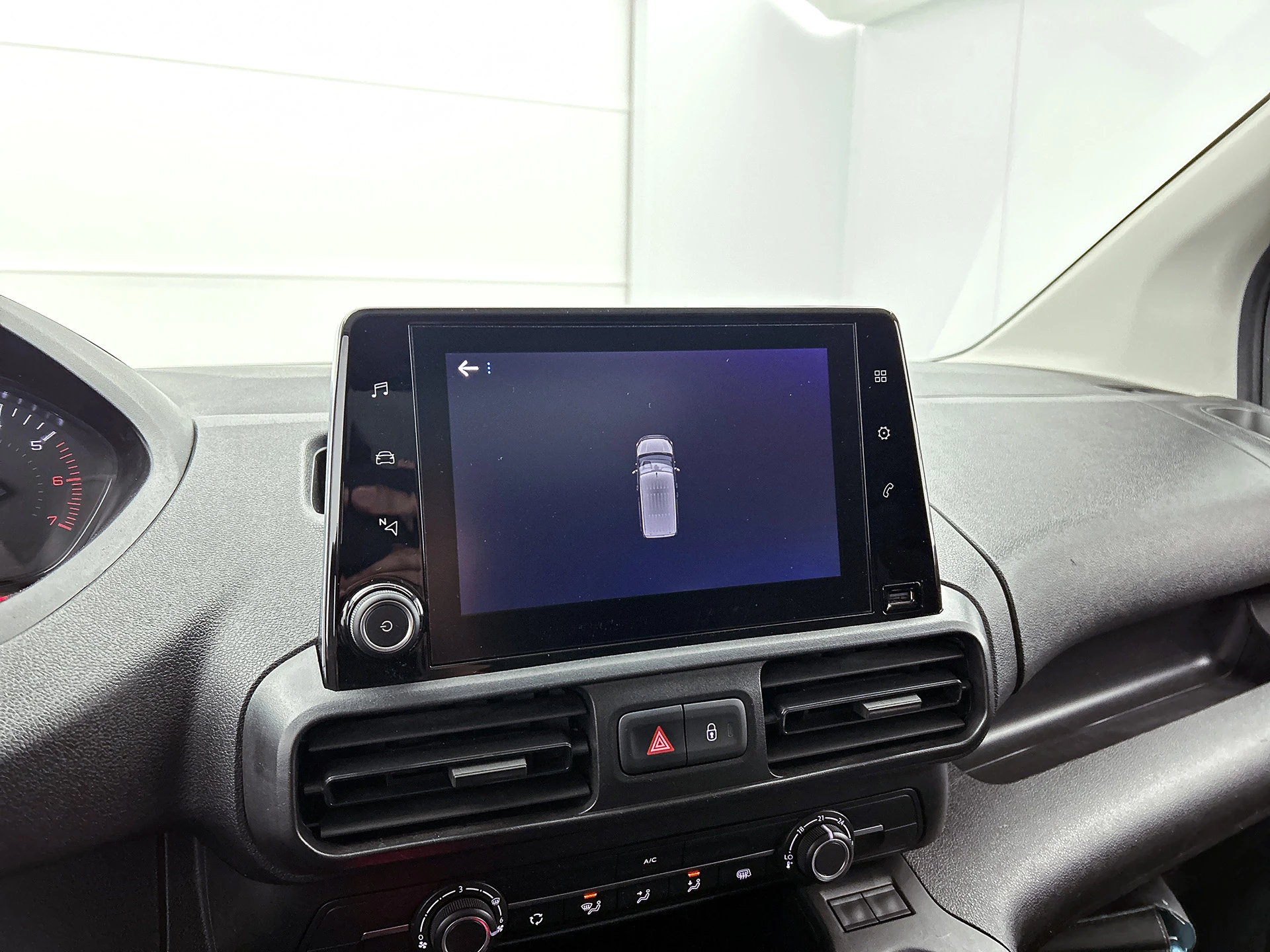 Hoofdafbeelding Peugeot Partner