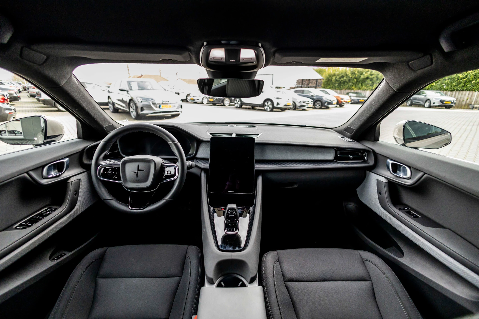 Hoofdafbeelding Polestar 2