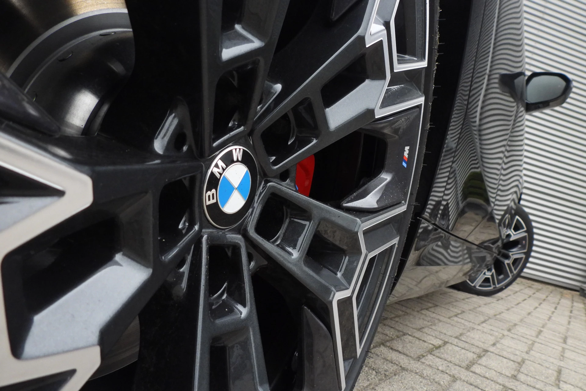 Hoofdafbeelding BMW i5