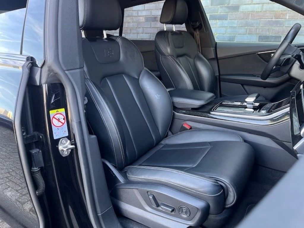 Hoofdafbeelding Audi Q8