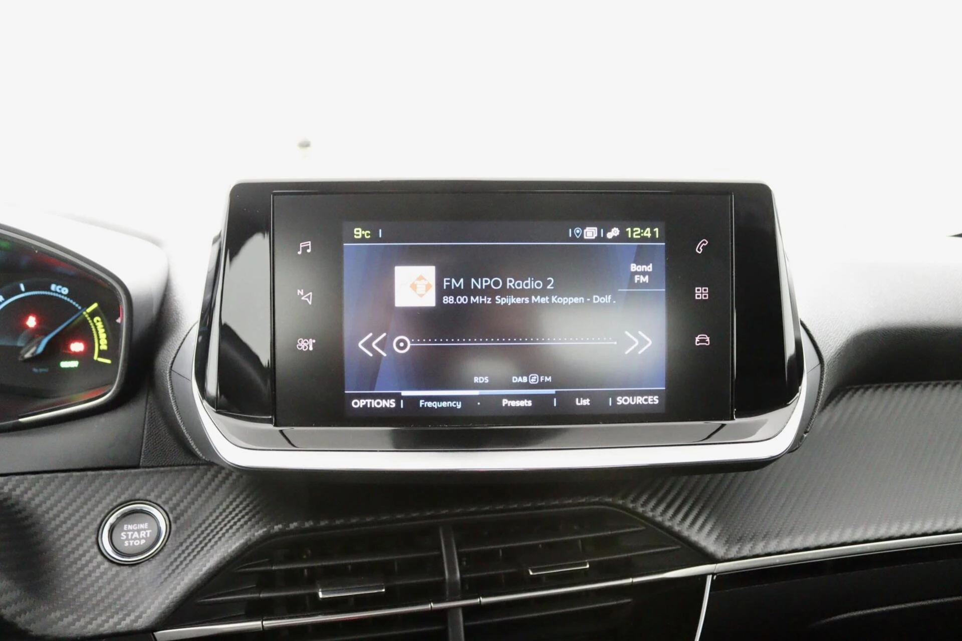 Hoofdafbeelding Peugeot e-208