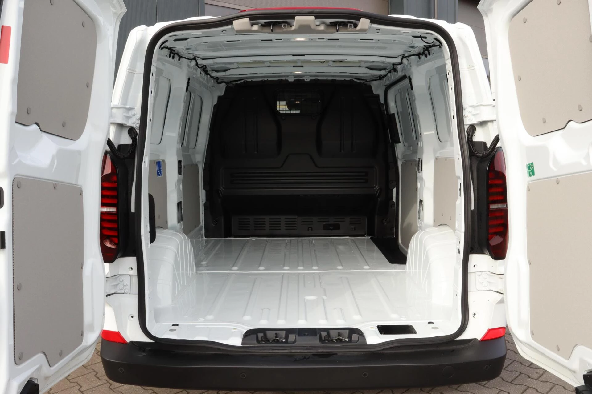 Hoofdafbeelding Volkswagen e-Transporter