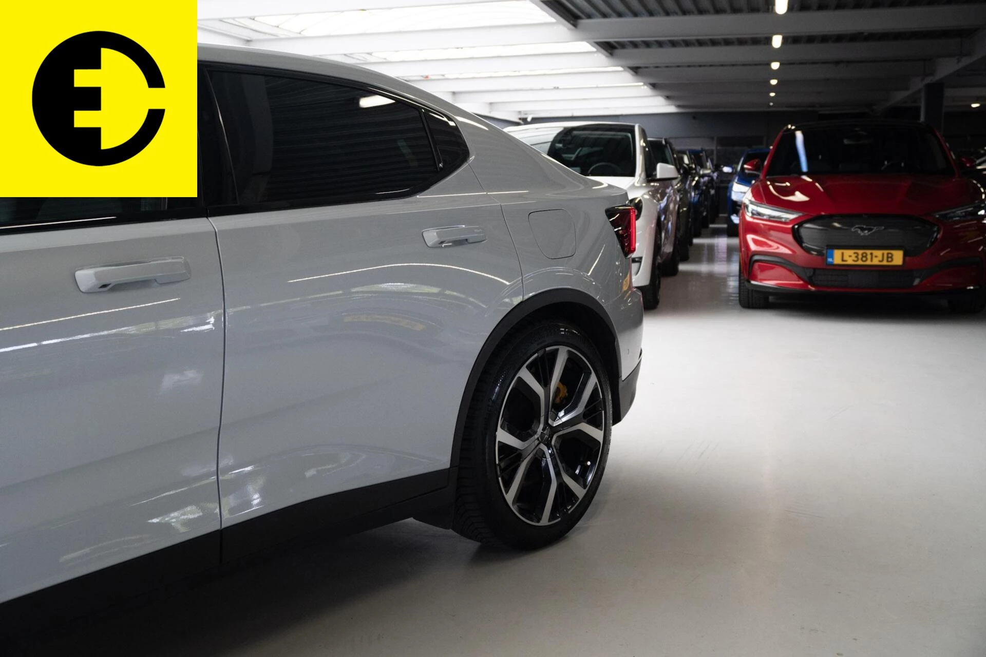 Hoofdafbeelding Polestar 2