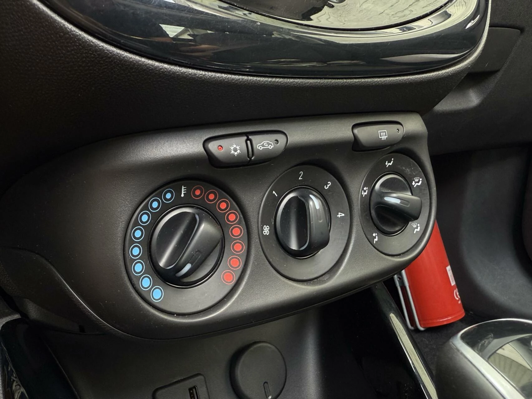 Hoofdafbeelding Opel ADAM