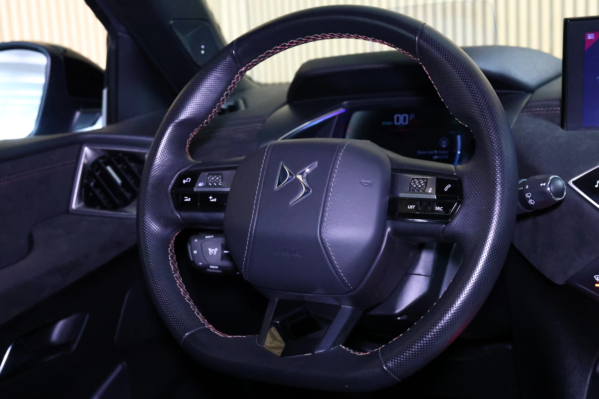 Hoofdafbeelding DS DS 3