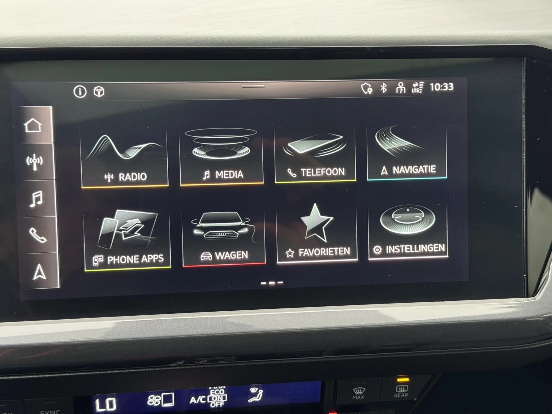 Hoofdafbeelding Audi Q4 e-tron