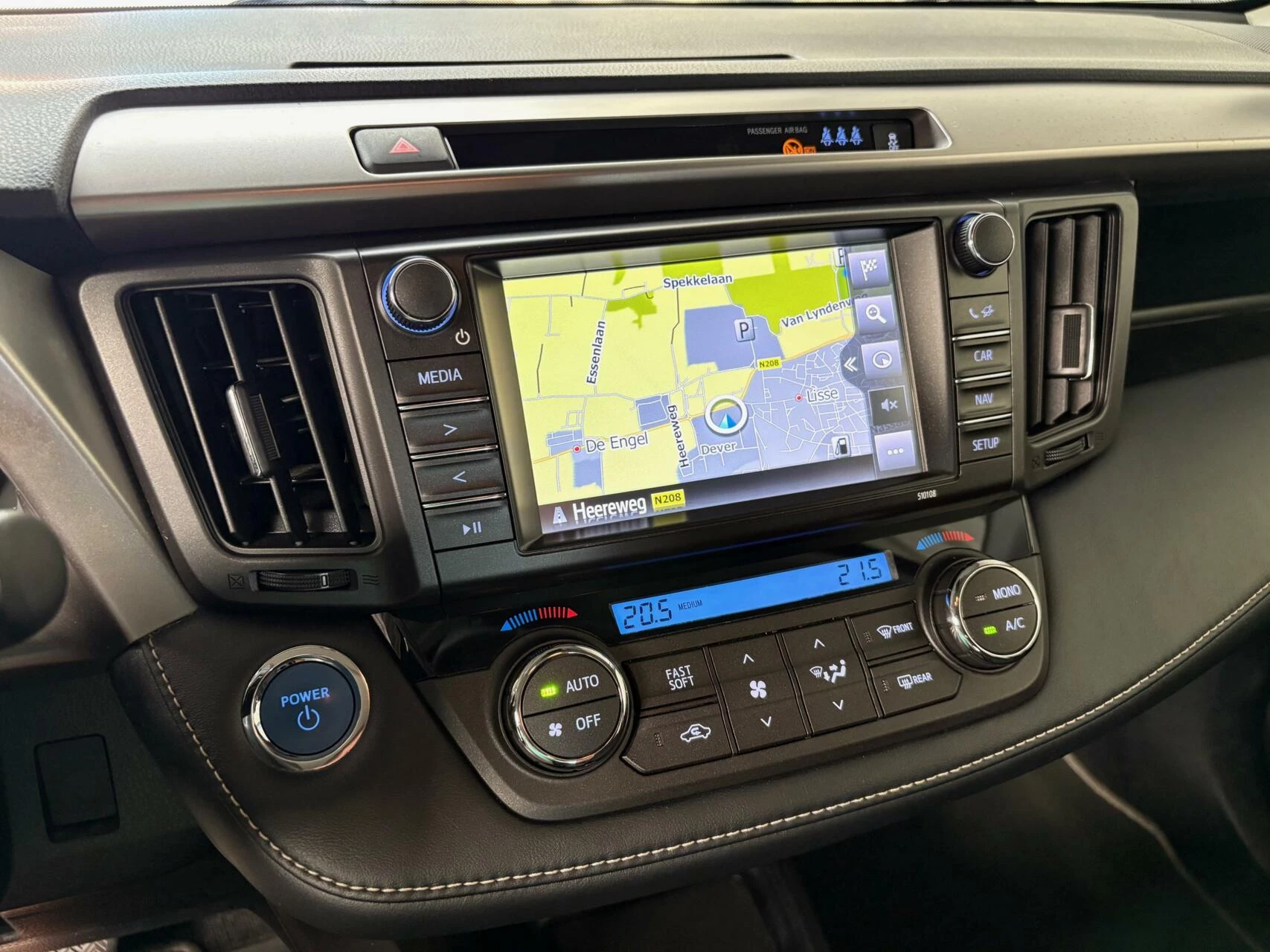 Hoofdafbeelding Toyota RAV4