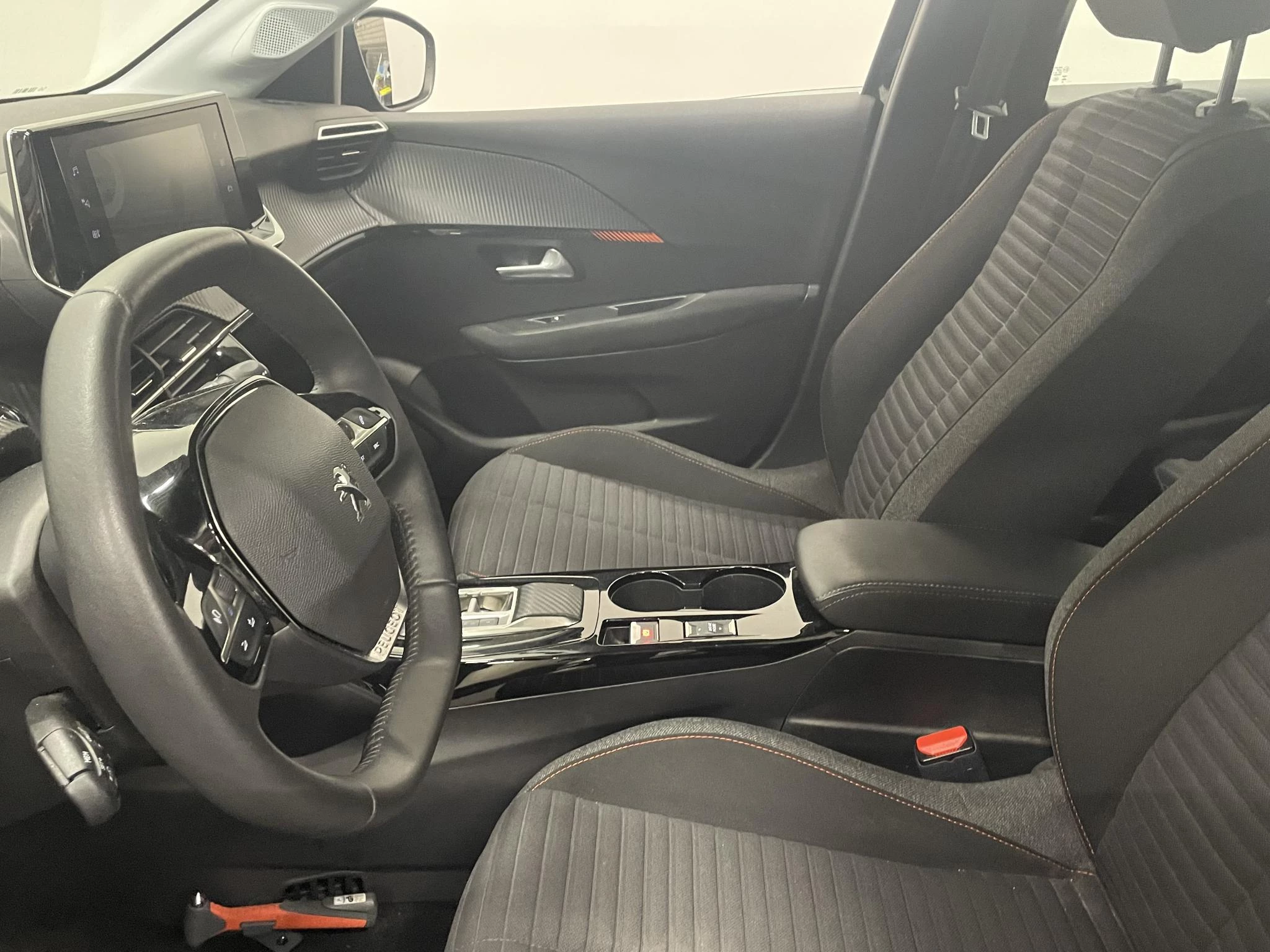 Hoofdafbeelding Peugeot e-208