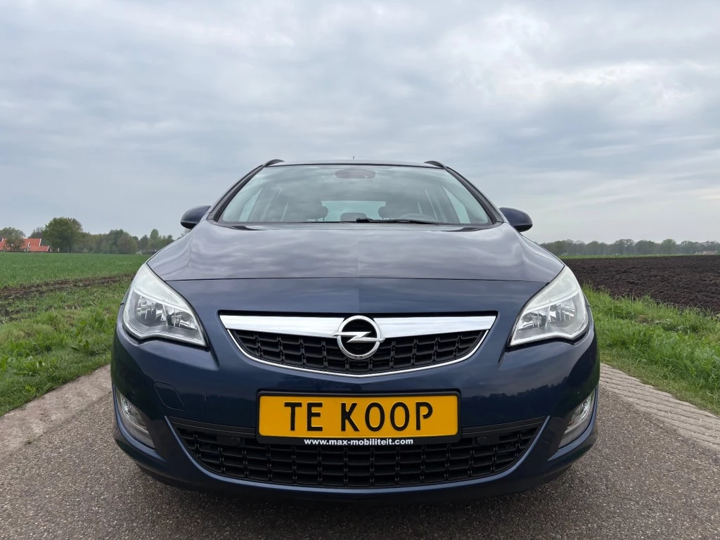 Hoofdafbeelding Opel Astra