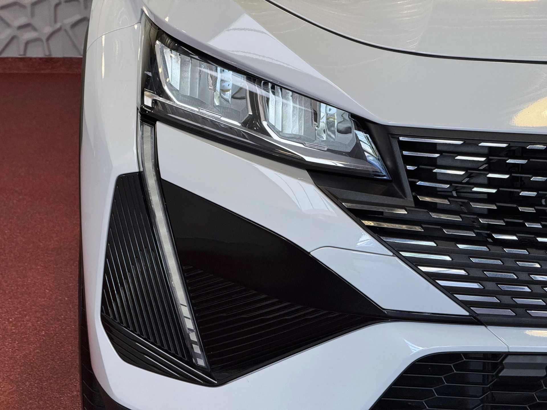Hoofdafbeelding Peugeot 408