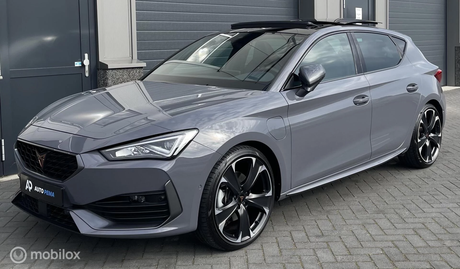 Hoofdafbeelding CUPRA Leon