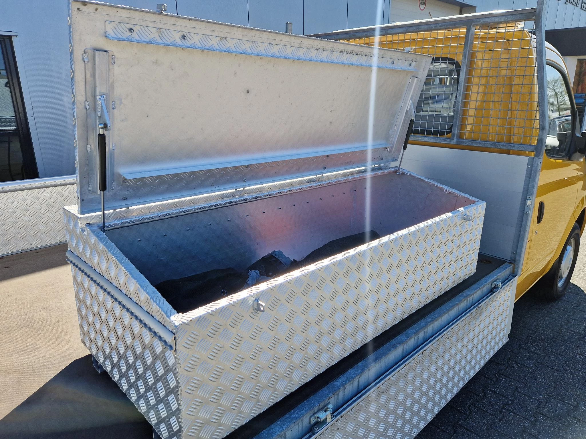 Hoofdafbeelding Maxus EV80