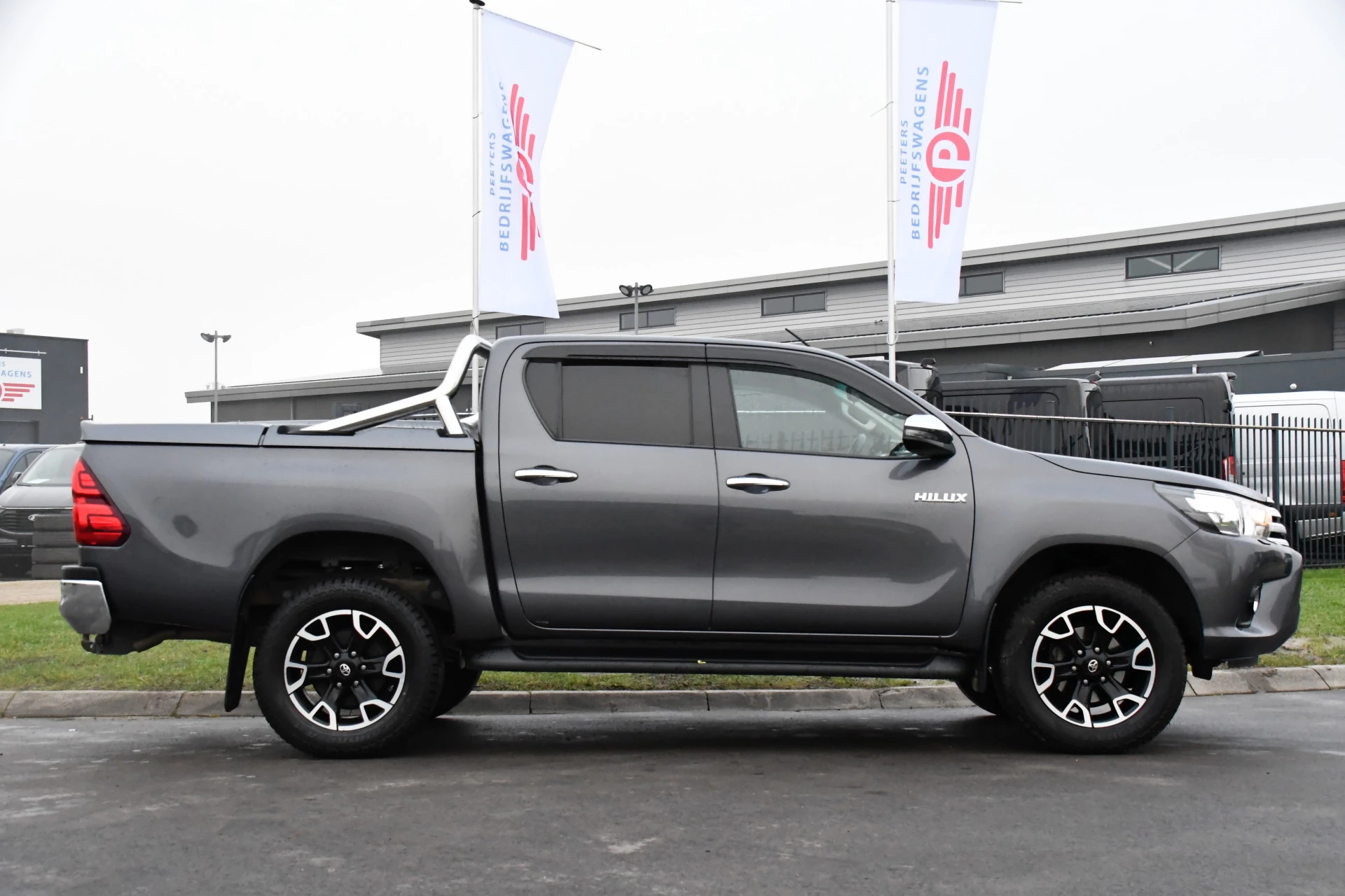 Hoofdafbeelding Toyota Hilux