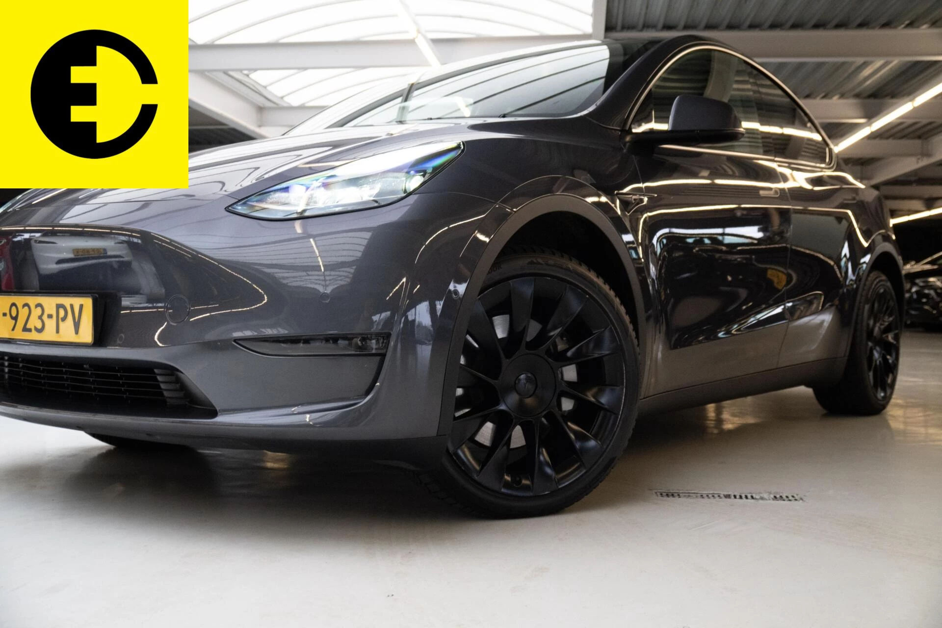 Hoofdafbeelding Tesla Model Y