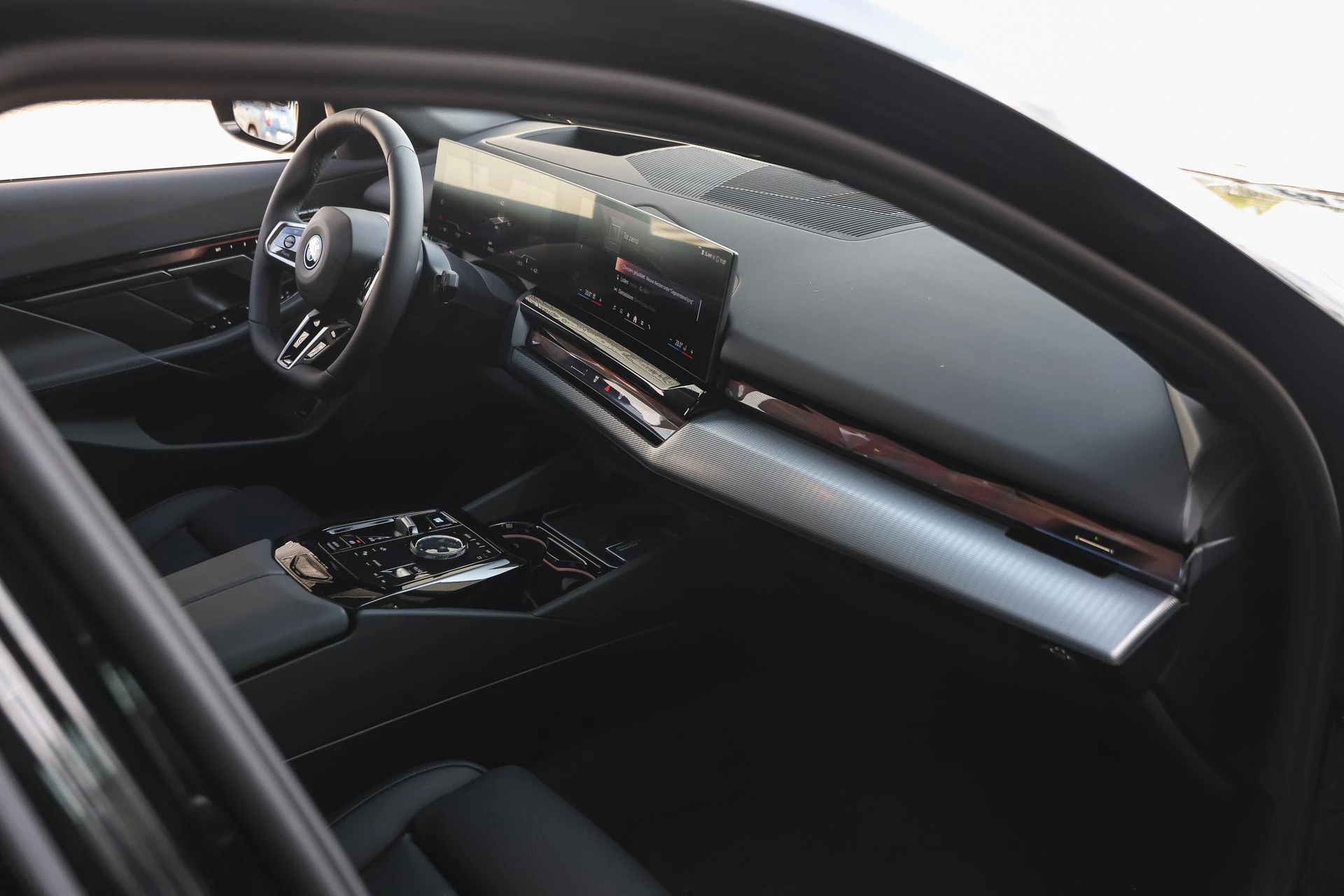 Hoofdafbeelding BMW i5