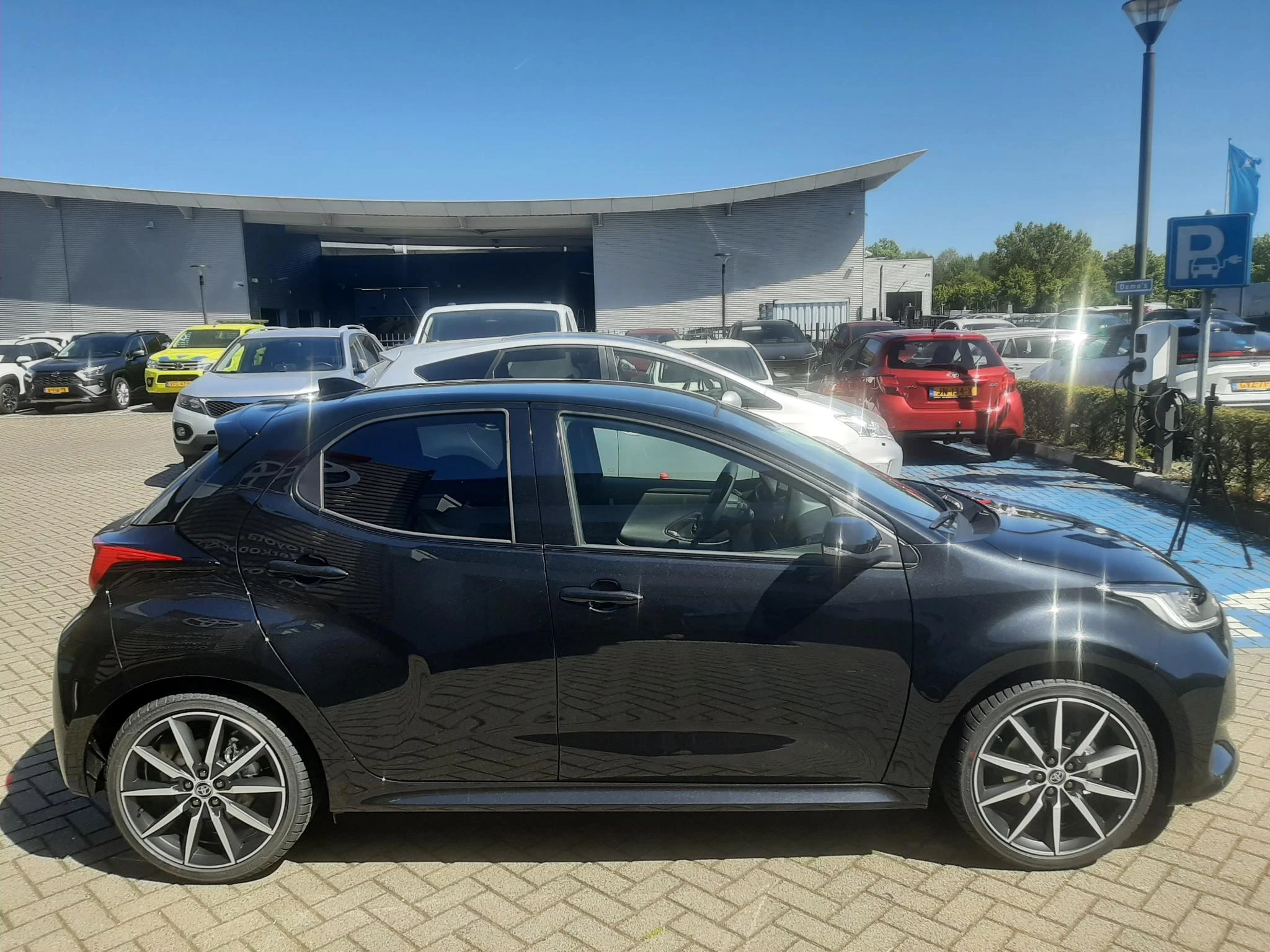 Hoofdafbeelding Toyota Yaris