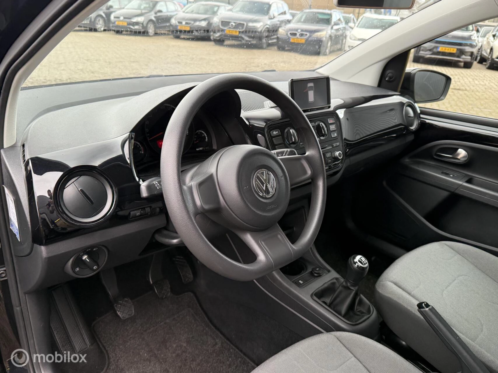 Hoofdafbeelding Volkswagen up!