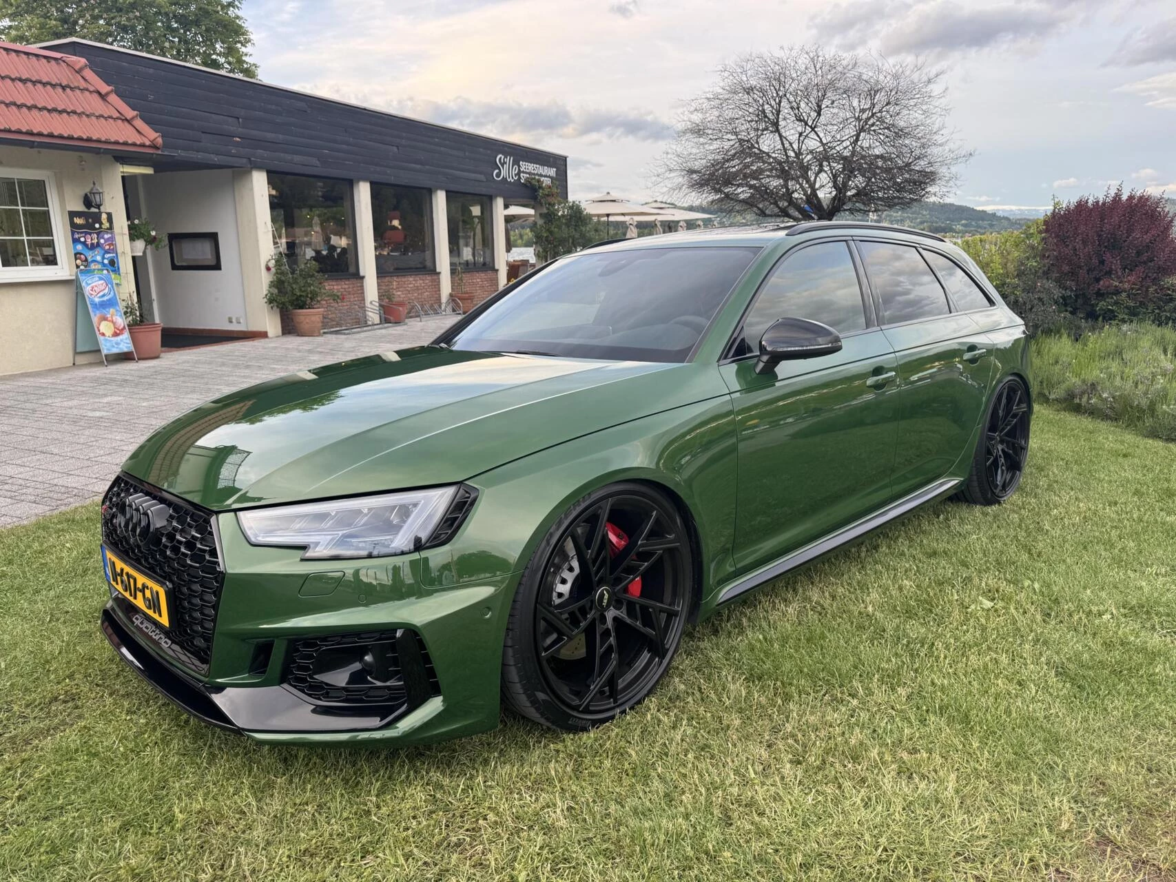 Hoofdafbeelding Audi RS4