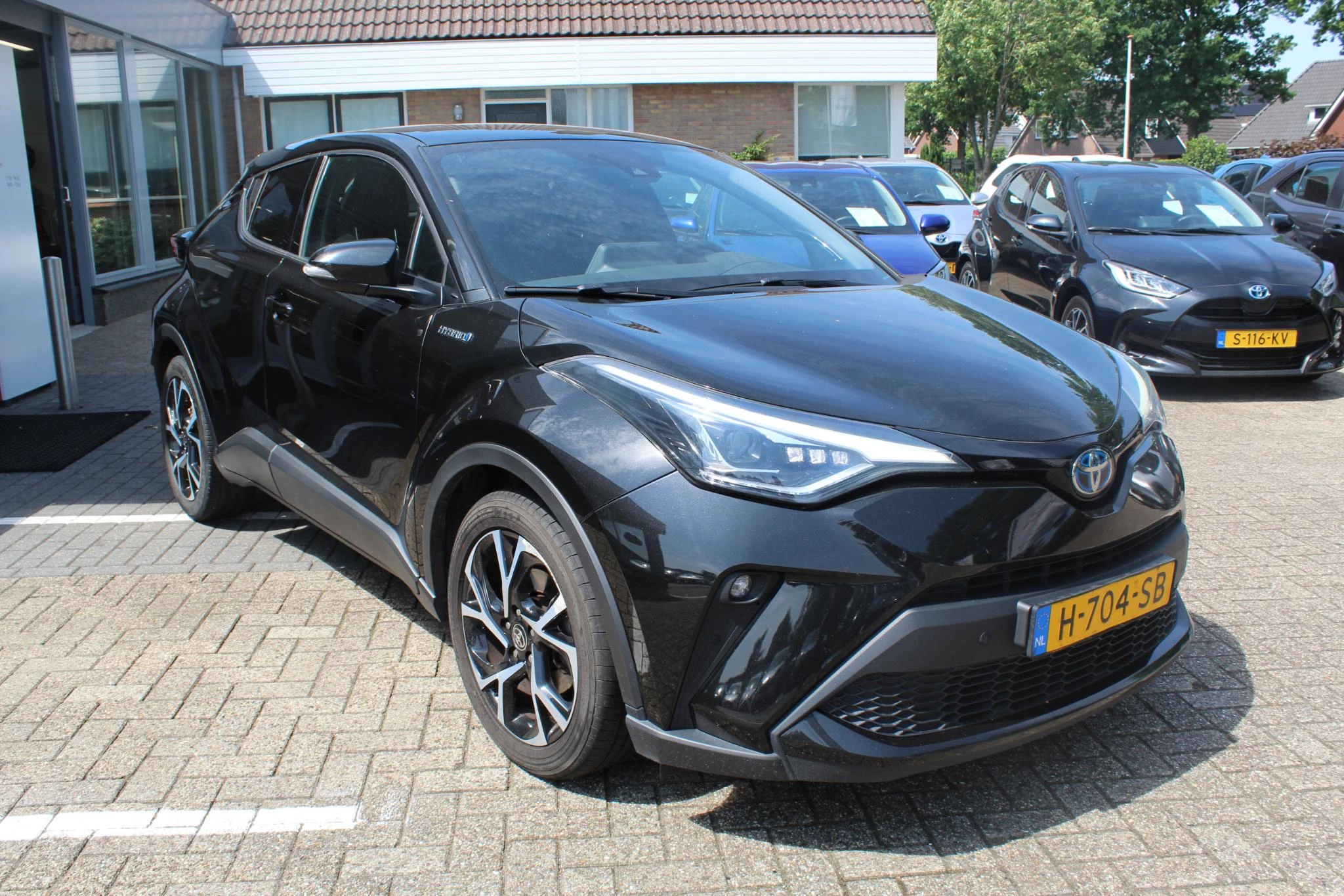 Hoofdafbeelding Toyota C-HR