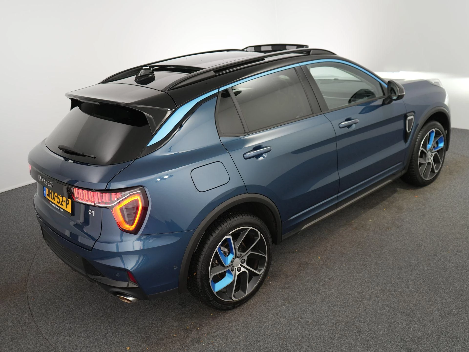 Hoofdafbeelding Lynk & Co 01