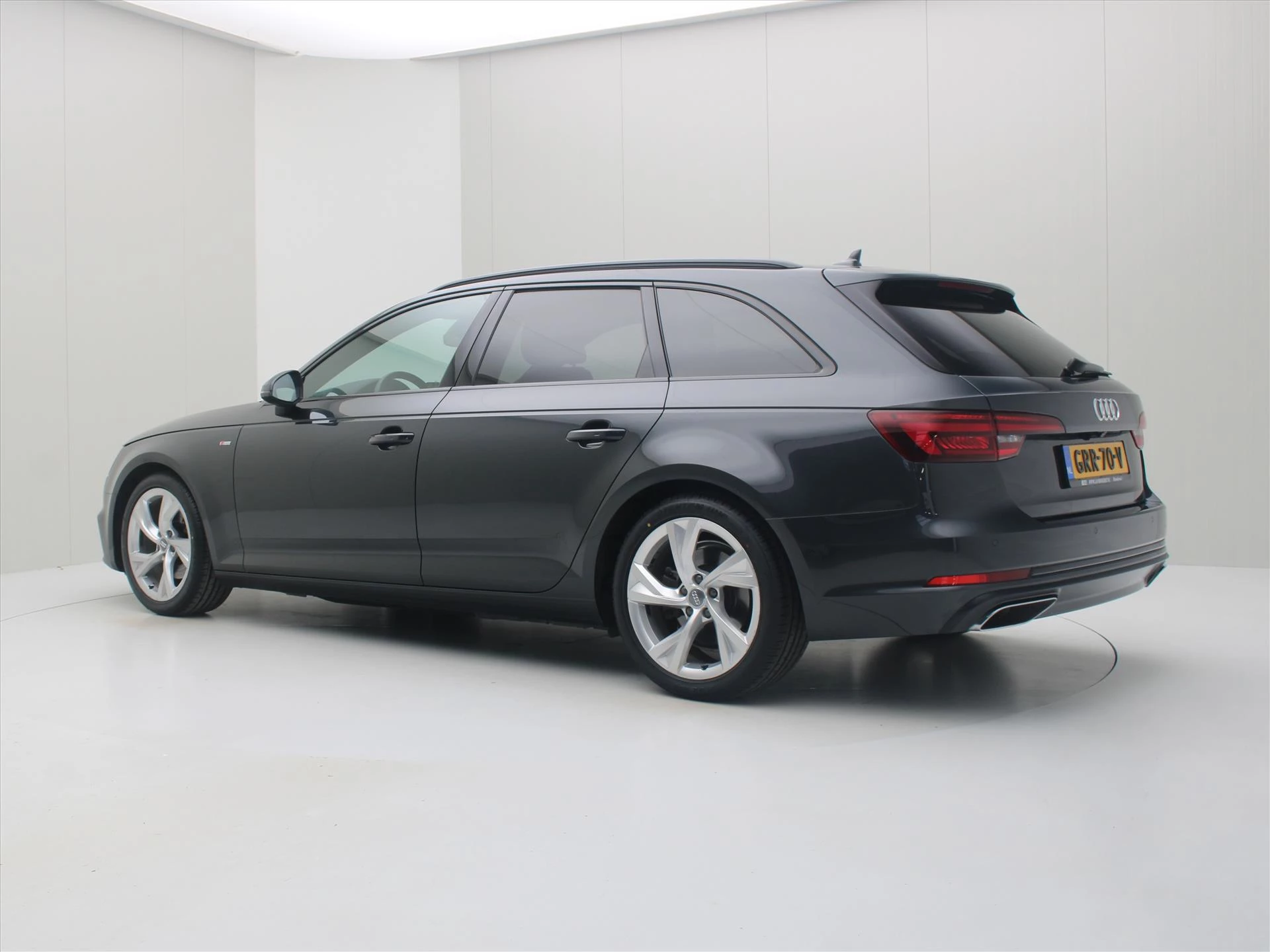 Hoofdafbeelding Audi A4