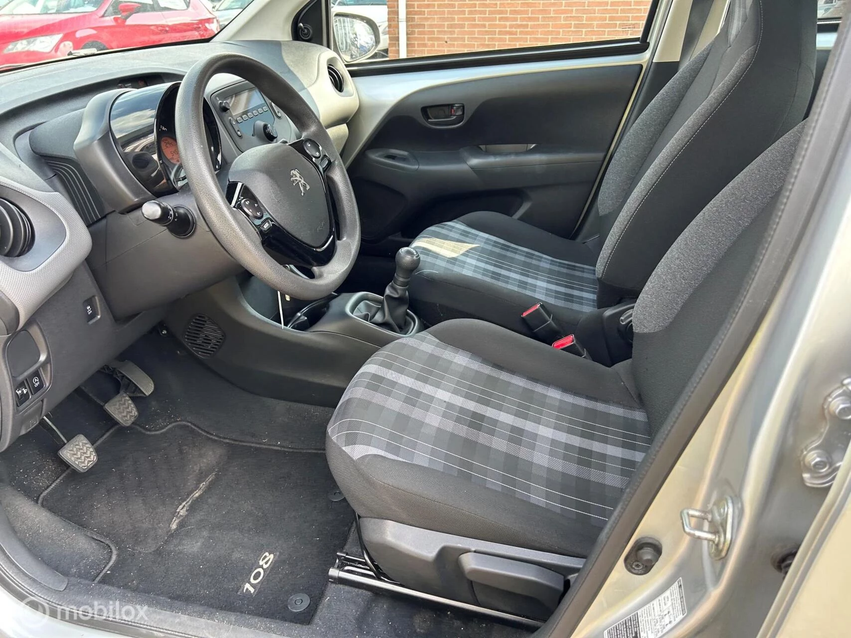Hoofdafbeelding Peugeot 108