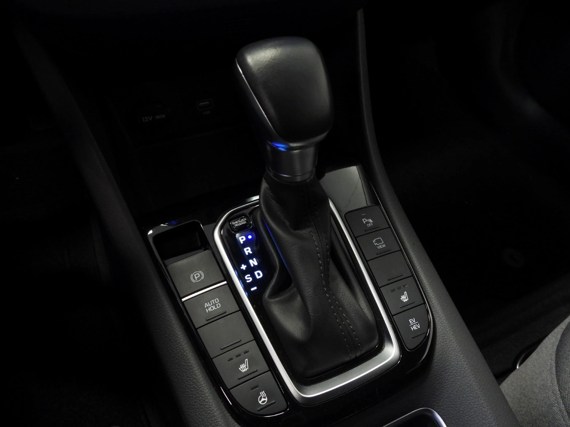 Hoofdafbeelding Hyundai IONIQ