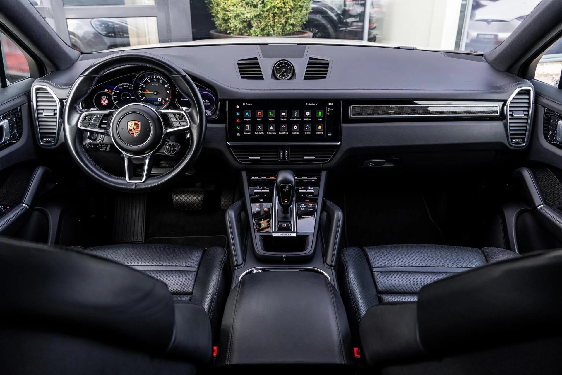 Hoofdafbeelding Porsche Cayenne