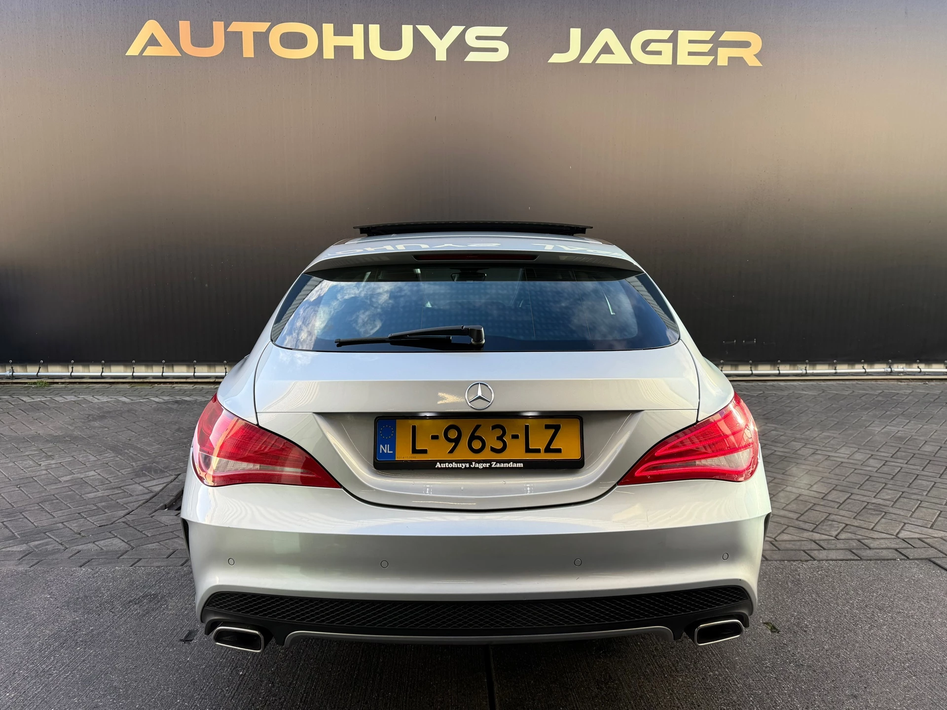 Hoofdafbeelding Mercedes-Benz CLA