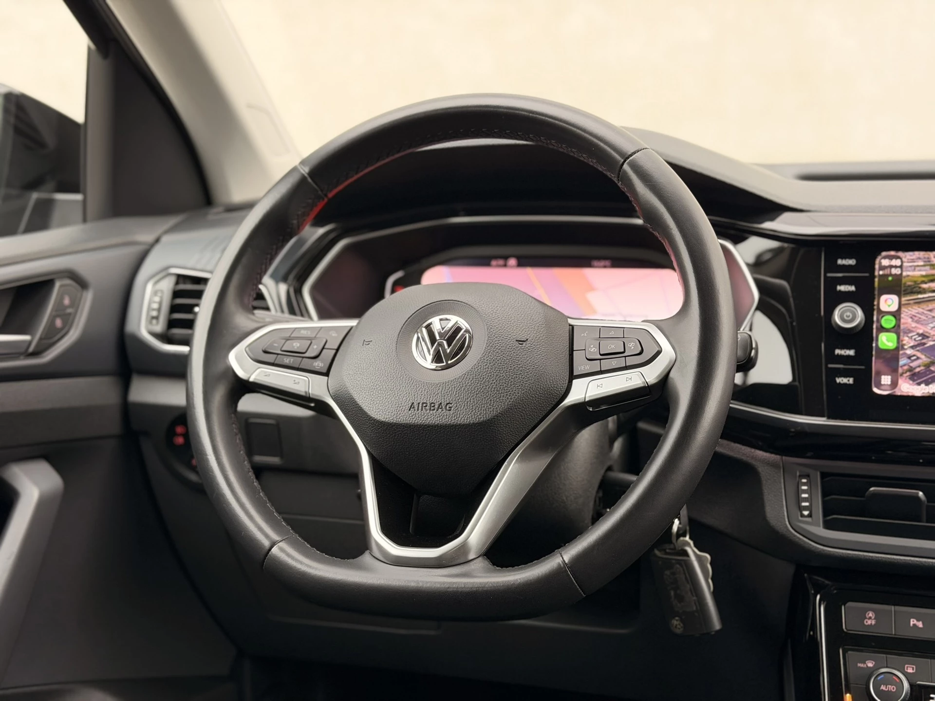 Hoofdafbeelding Volkswagen T-Cross