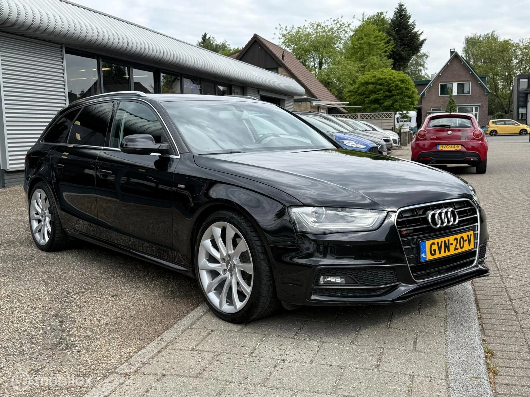 Hoofdafbeelding Audi A4