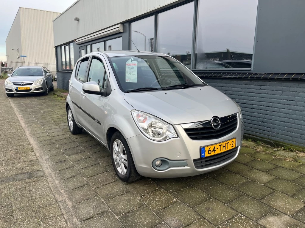 Hoofdafbeelding Opel Agila