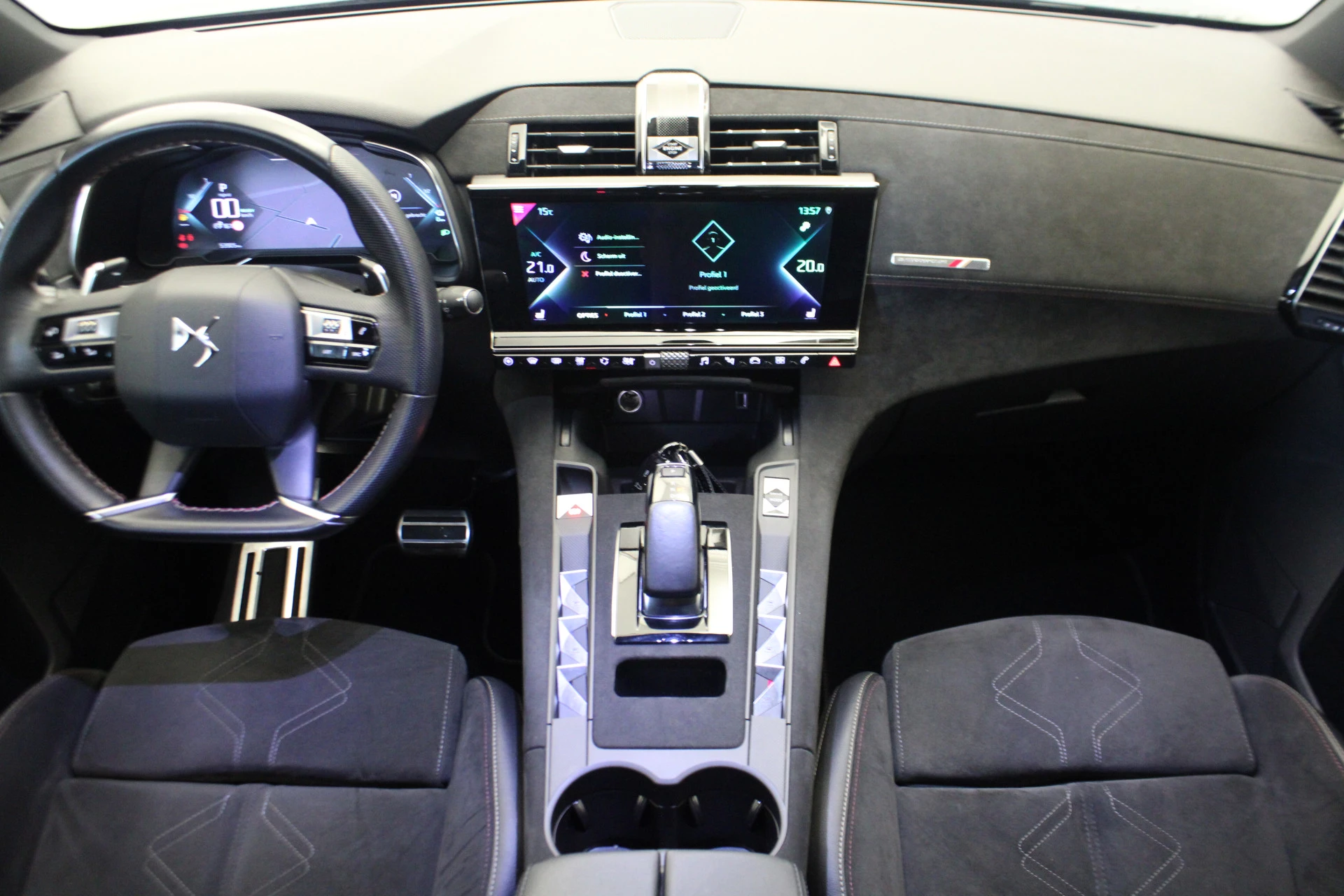 Hoofdafbeelding DS DS 7