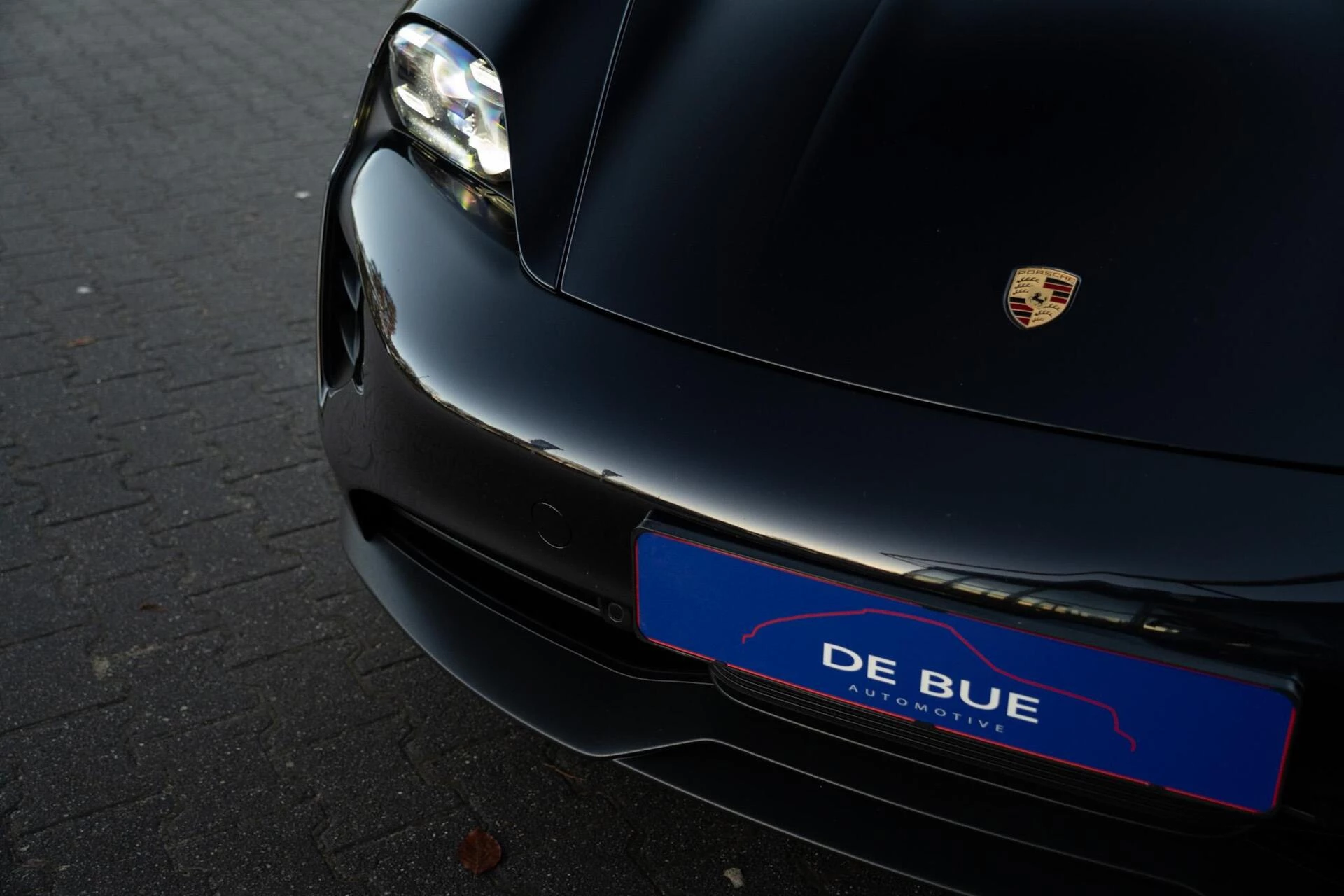 Hoofdafbeelding Porsche Taycan