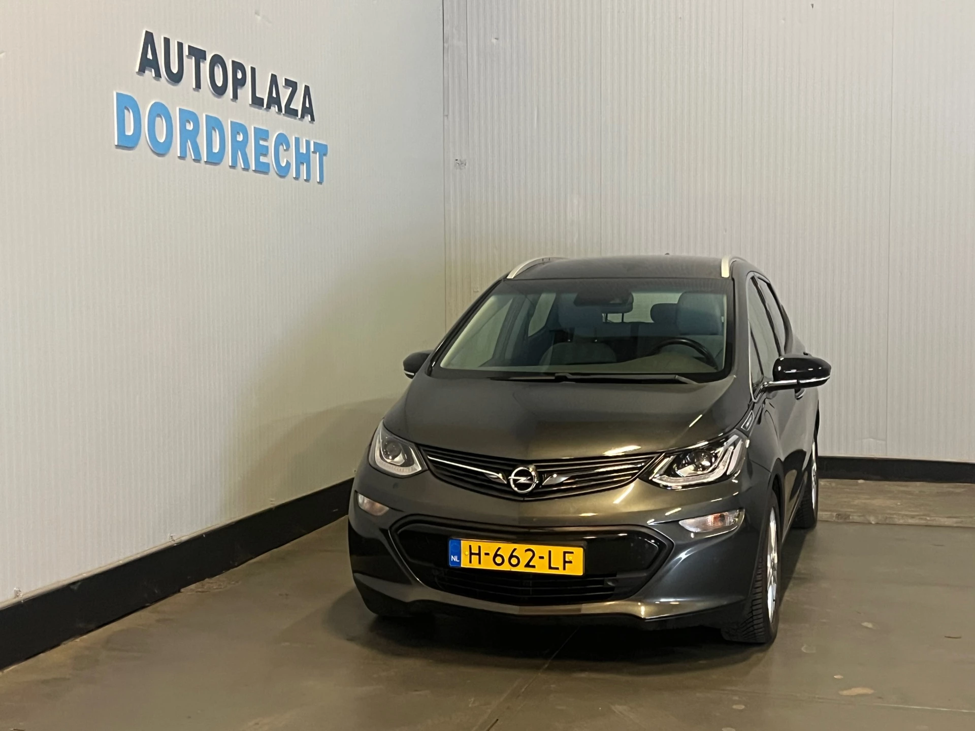 Hoofdafbeelding Opel Ampera-e
