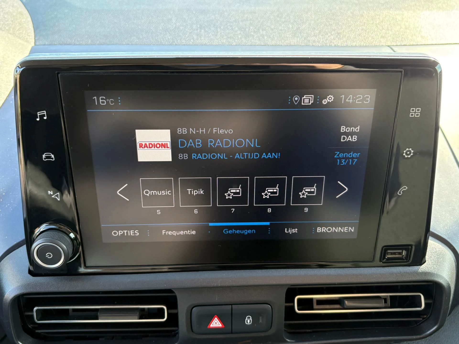 Hoofdafbeelding Peugeot Rifter