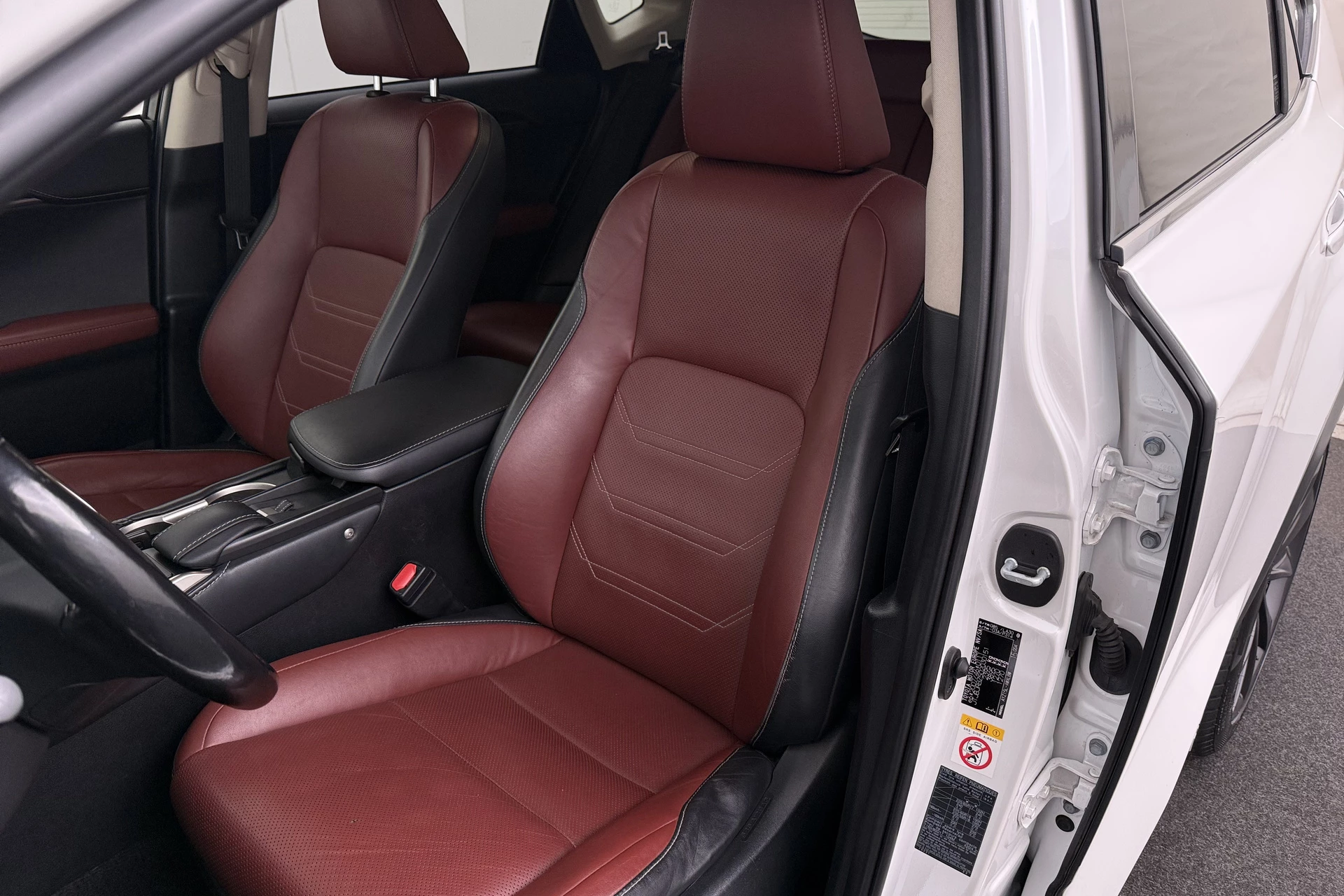 Hoofdafbeelding Lexus NX