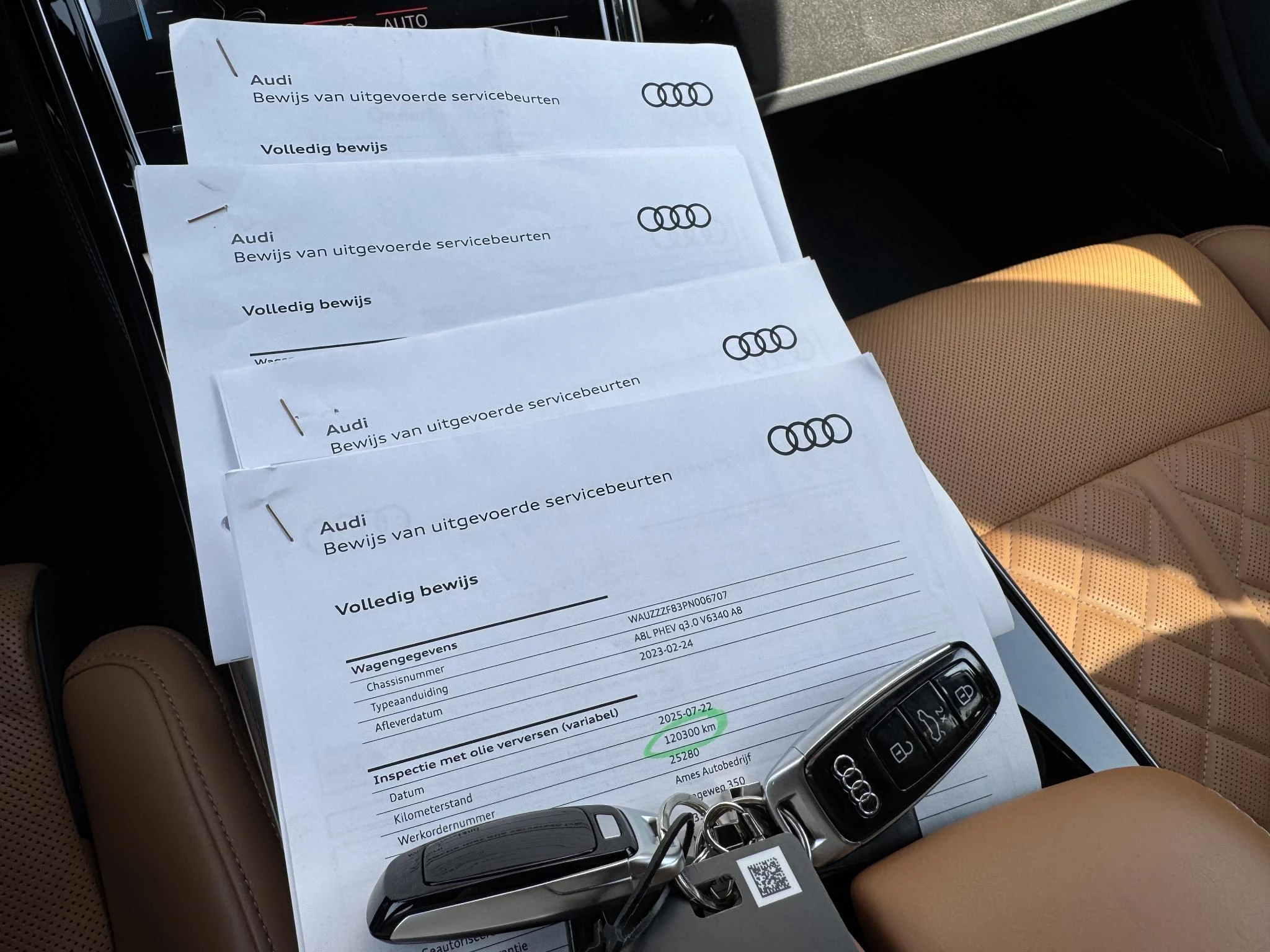 Hoofdafbeelding Audi A8