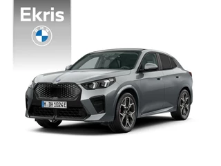 BMW iX2 eDrive20 | M Sportpakket Pro | Innovation Package | Comfort Pack | Panoramadak | Head-up Display | Comfort Access