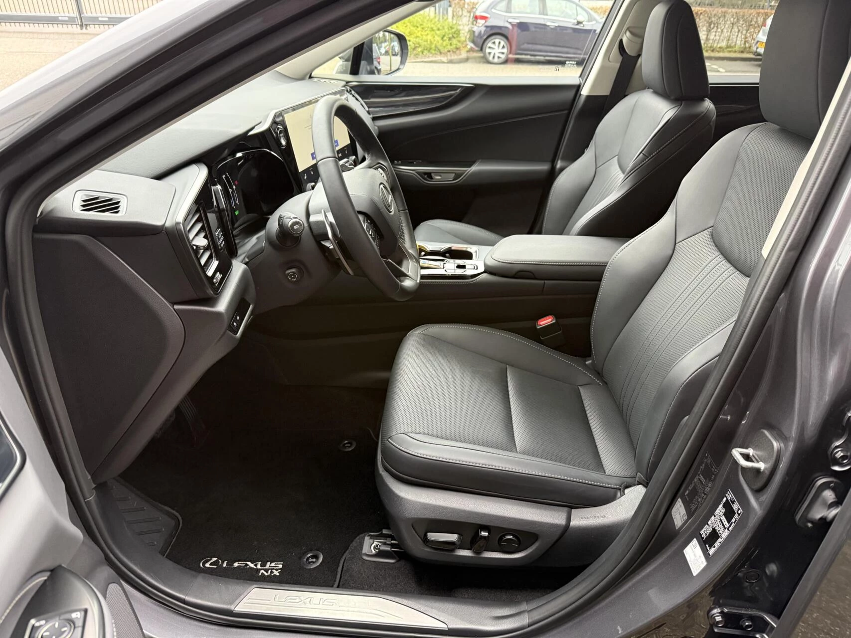 Hoofdafbeelding Lexus NX