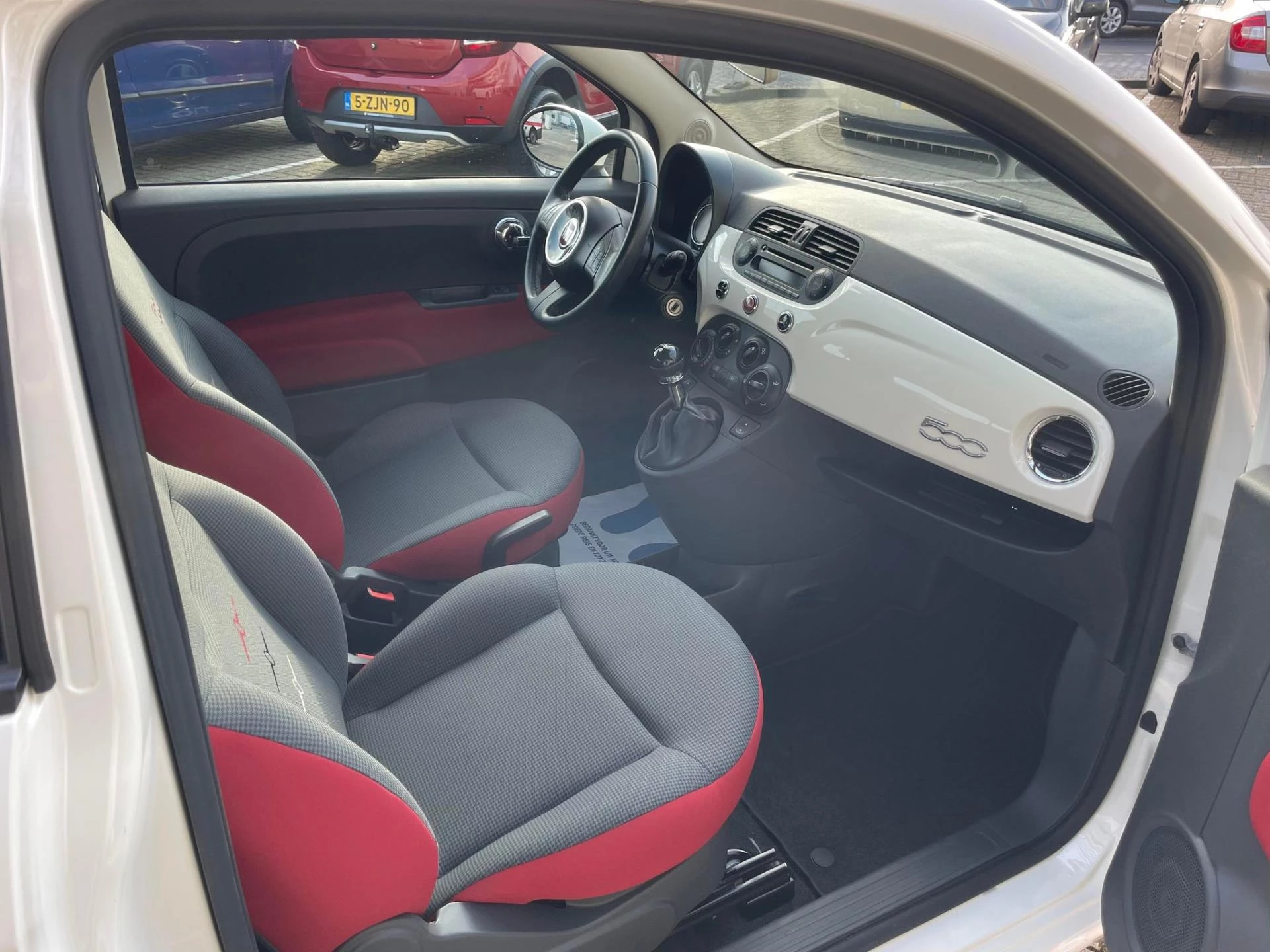 Hoofdafbeelding Fiat 500
