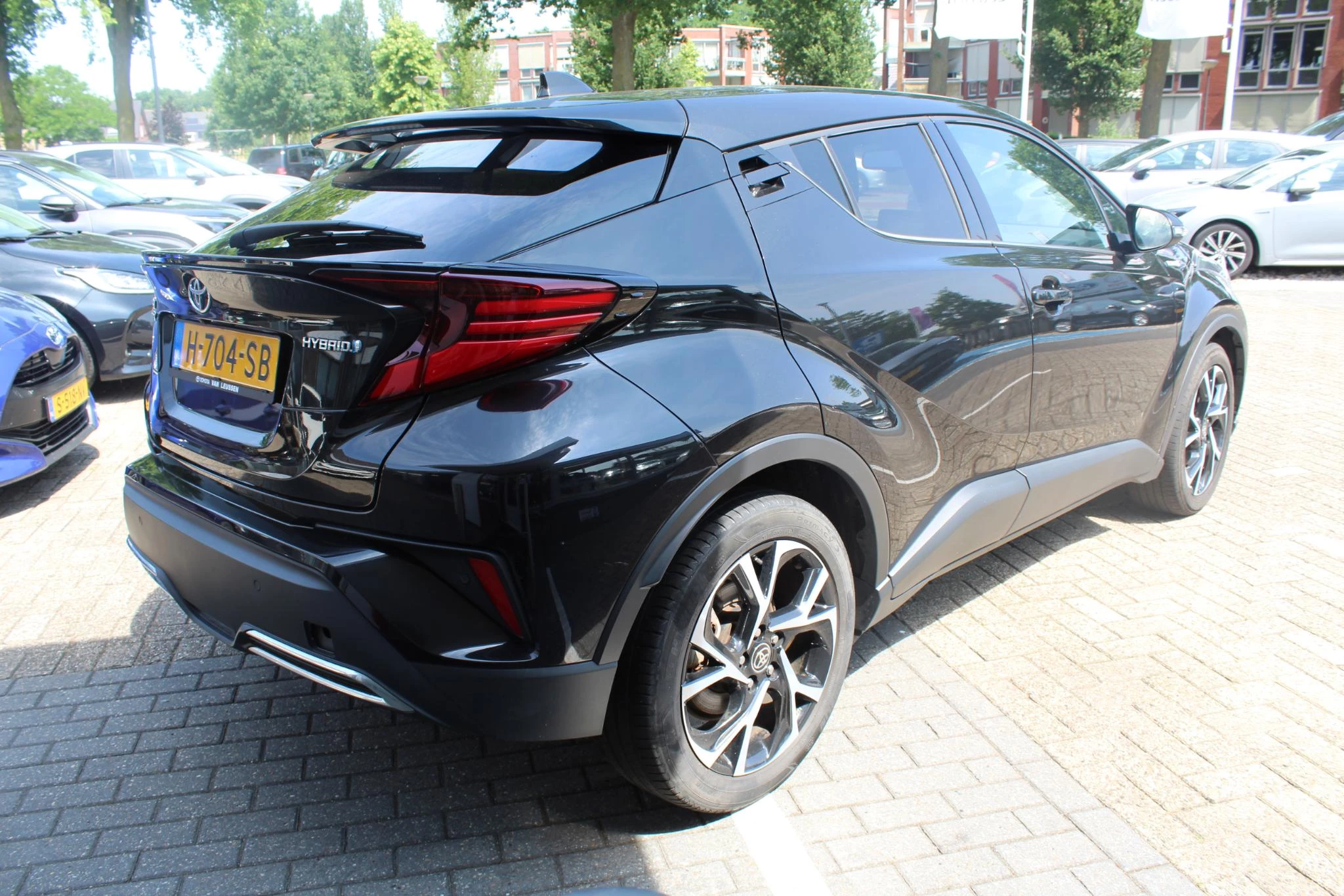 Hoofdafbeelding Toyota C-HR