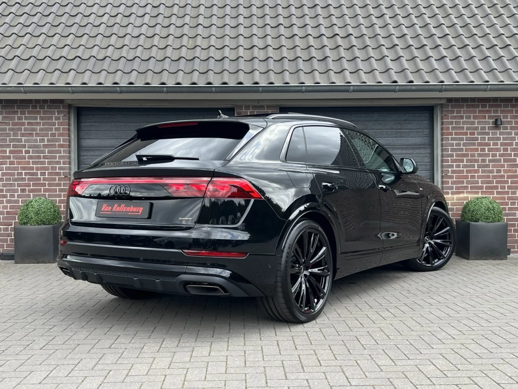 Hoofdafbeelding Audi Q8