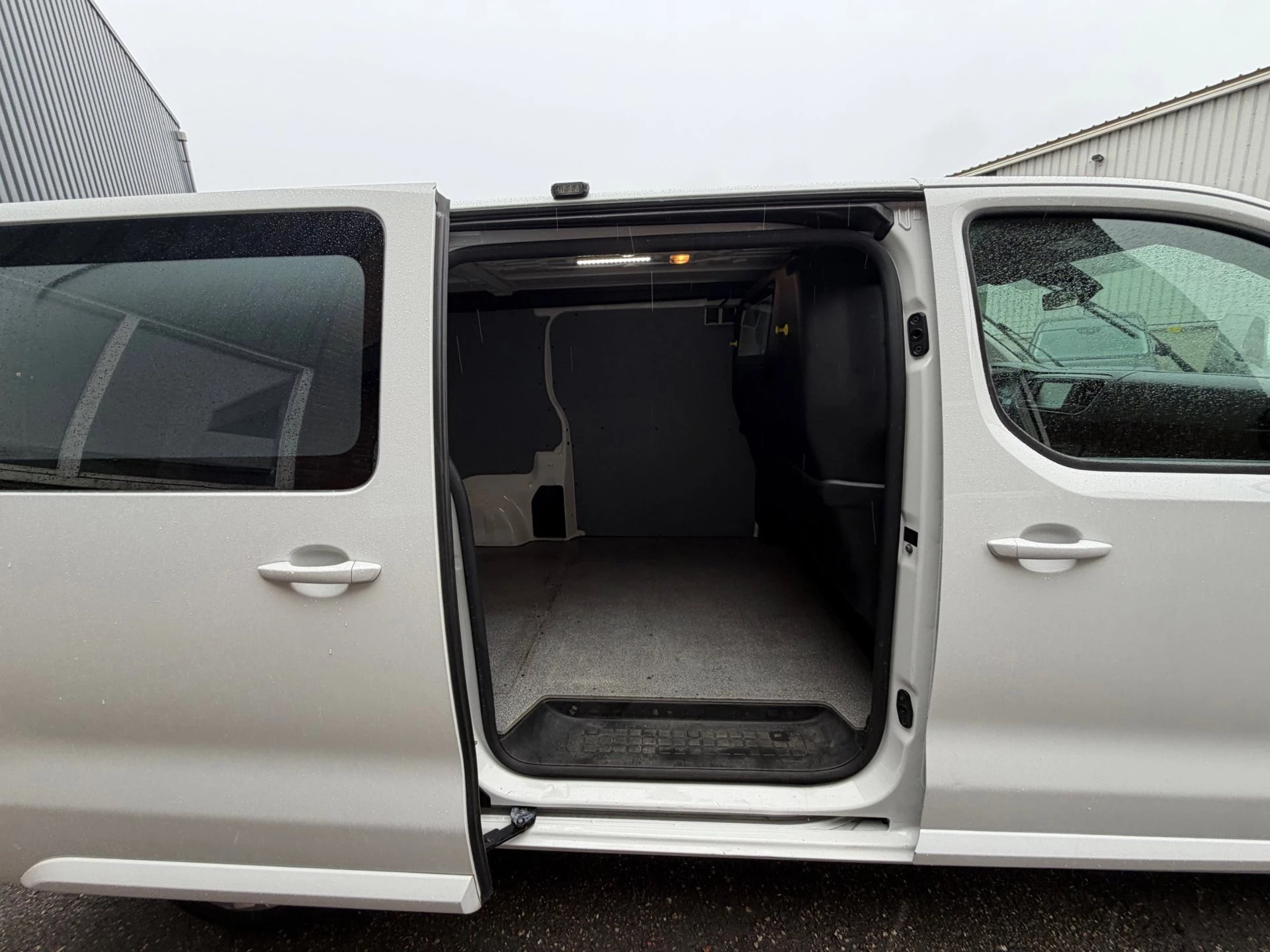 Hoofdafbeelding Peugeot Expert