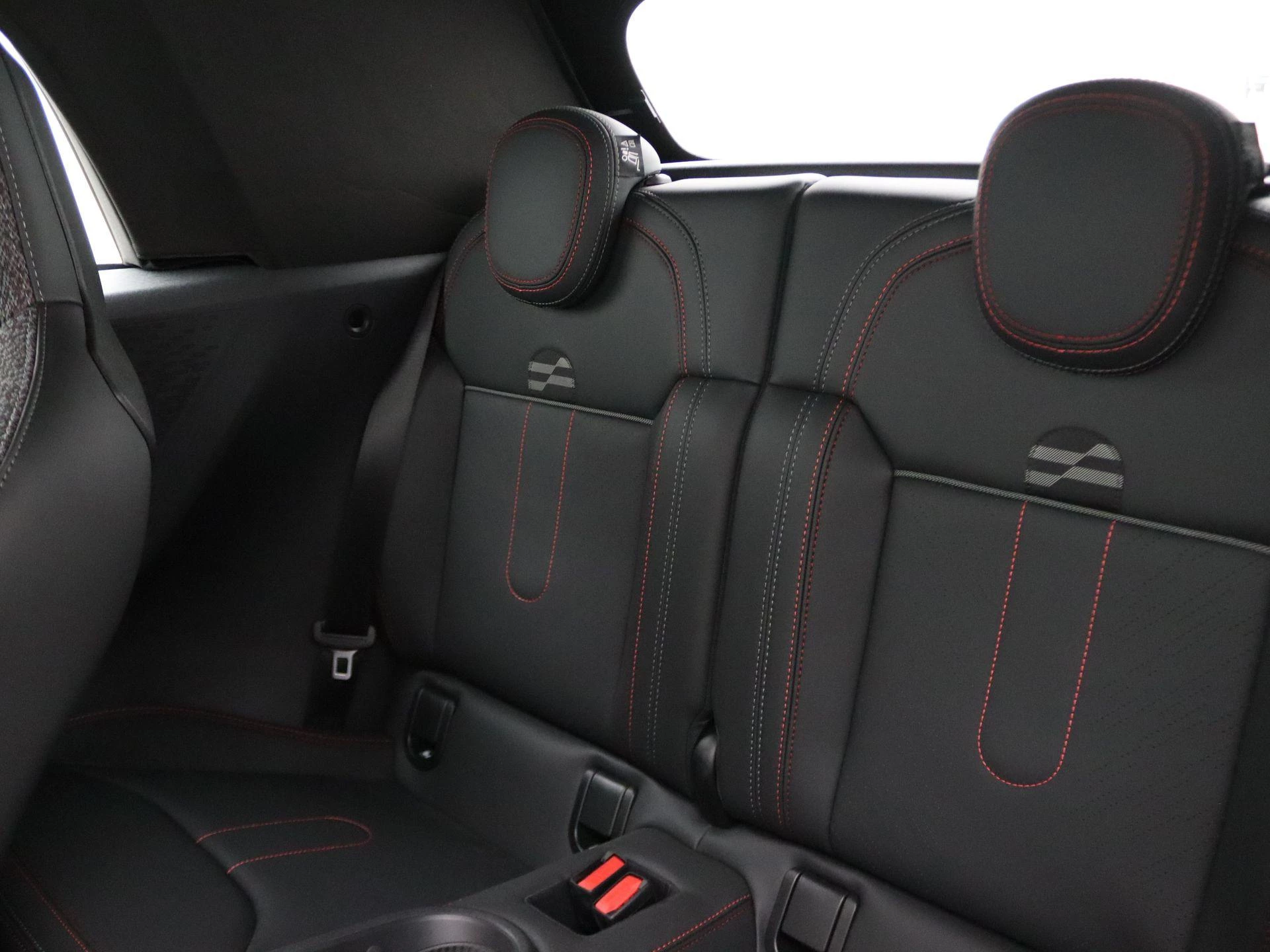 Hoofdafbeelding MINI Cabrio