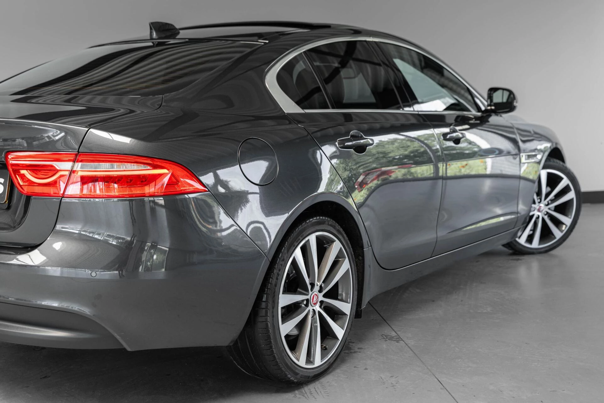 Hoofdafbeelding Jaguar XE