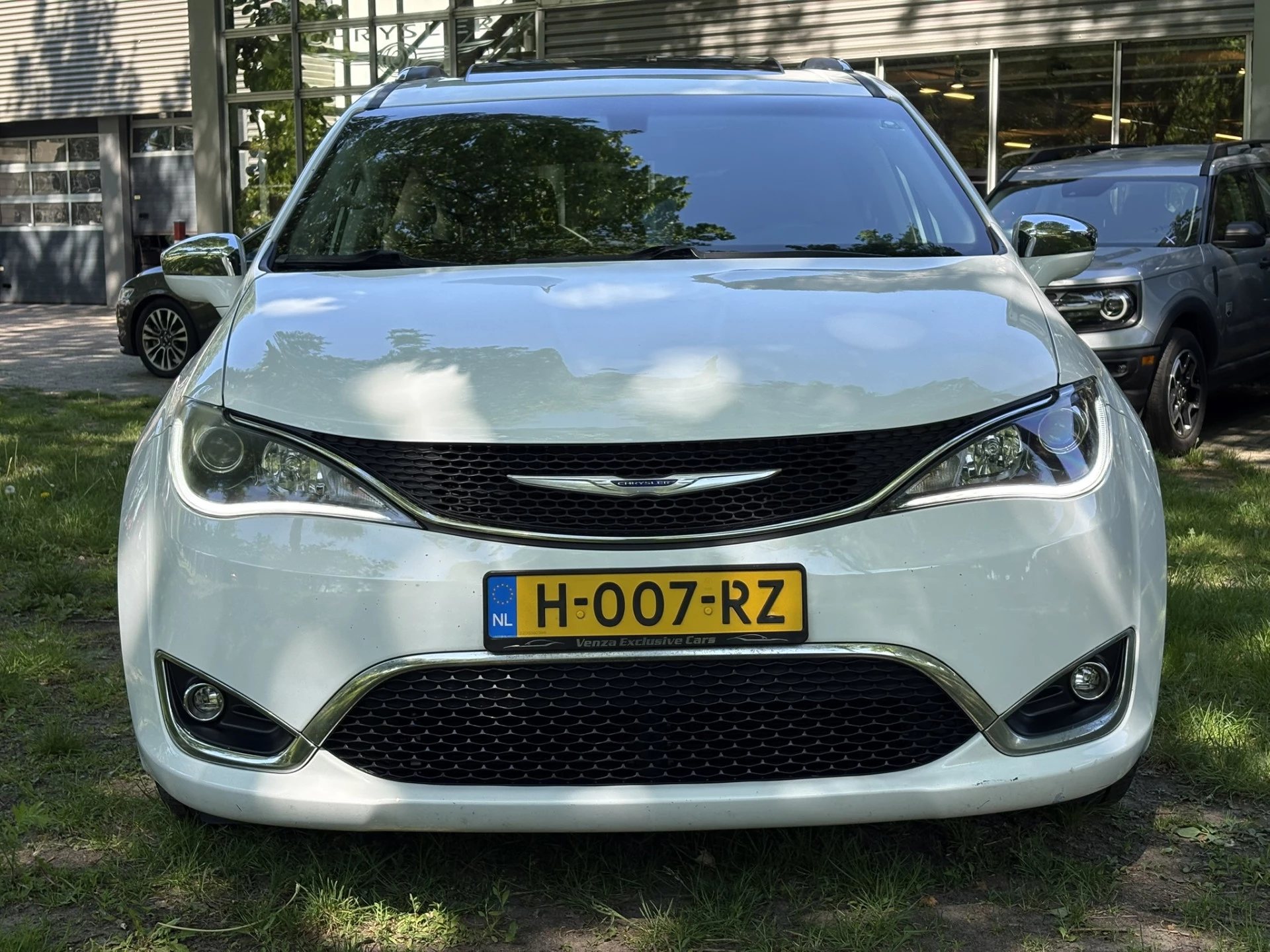 Hoofdafbeelding Chrysler Pacifica